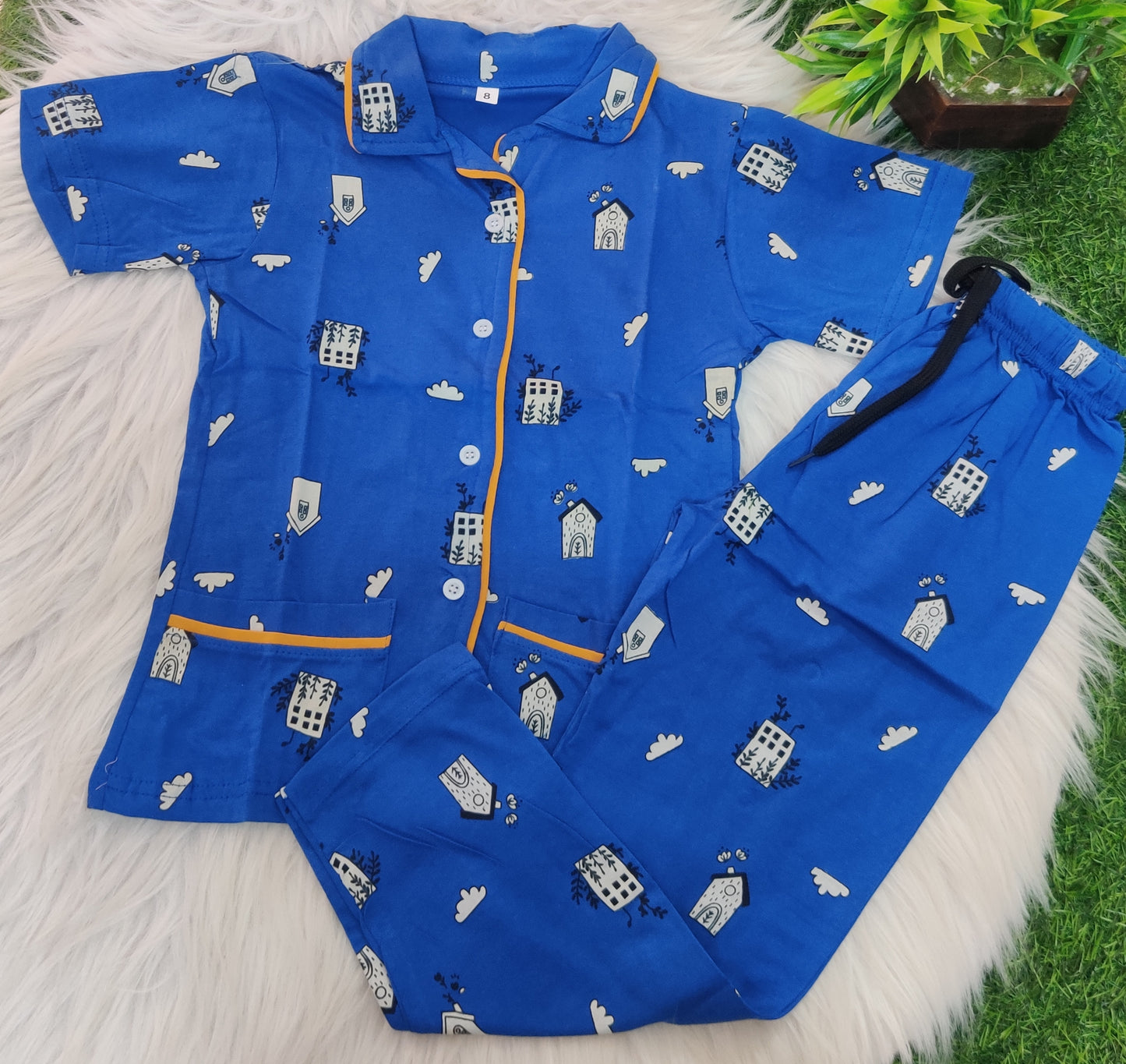 6-7y Kids collar Nightsuit